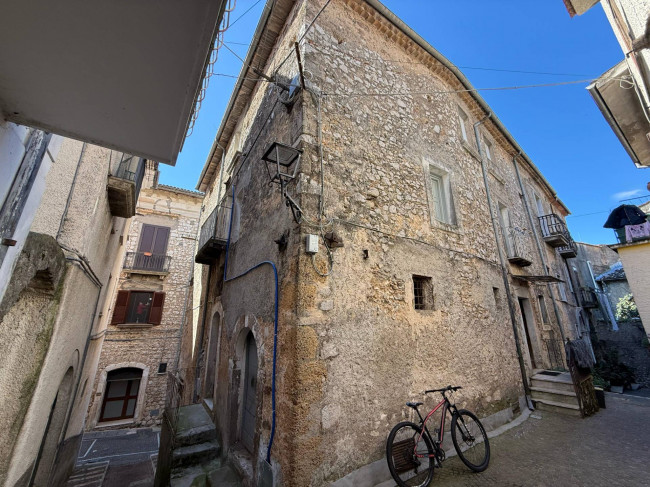 Abitazioni tipiche storiche in vendita a Roccasecca