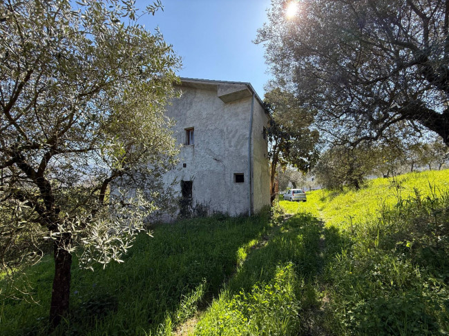 Casale di campagna in vendita a Arpino