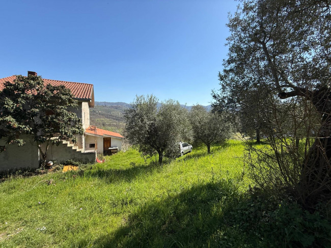 Casale di campagna in vendita a Arpino