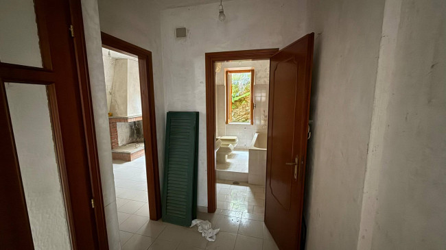 Palazzo intero stabile in vendita a Piglio