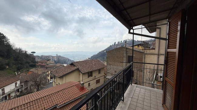Palazzo intero stabile in vendita a Piglio