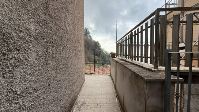 Palazzo intero stabile in vendita a Piglio