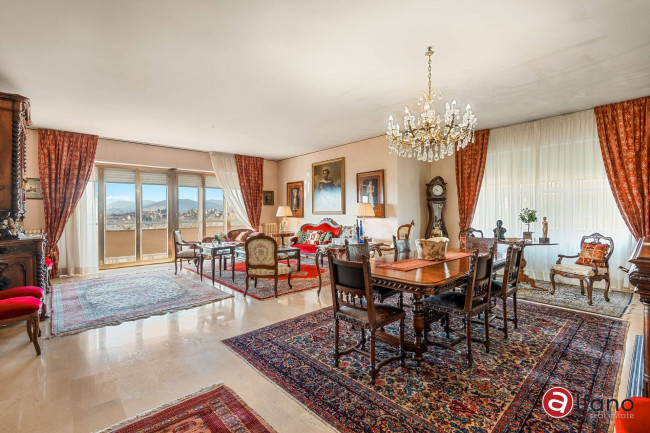 Villa in vendita a Frosinone