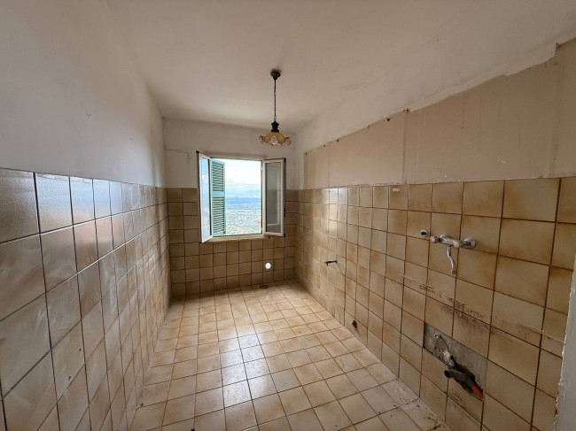 typical historical house for sale in Patrica