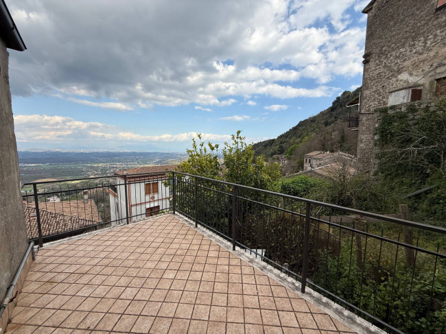 typical historical house for sale in Patrica