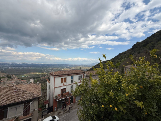 typical historical house for sale in Patrica