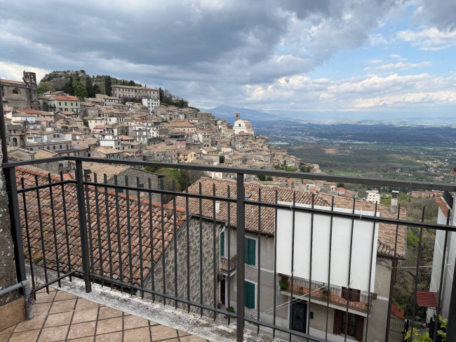 typical historical house for sale in Patrica