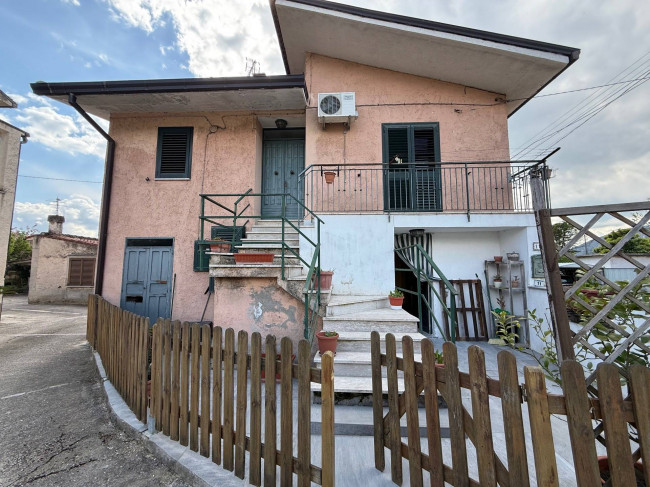 semi-detached house for sale in Cervaro
