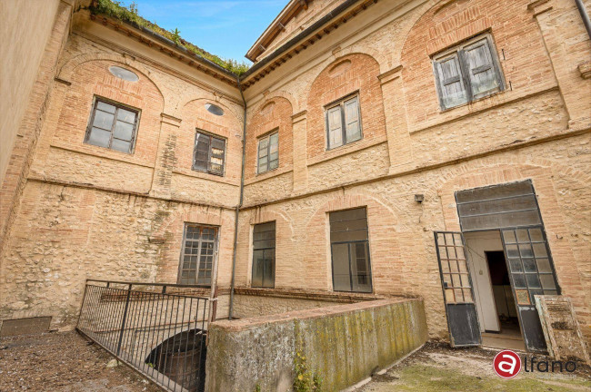 Palazzo storico in vendita a San Gemini