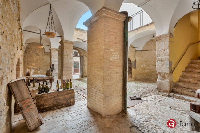 Palazzo storico in vendita a San Gemini
