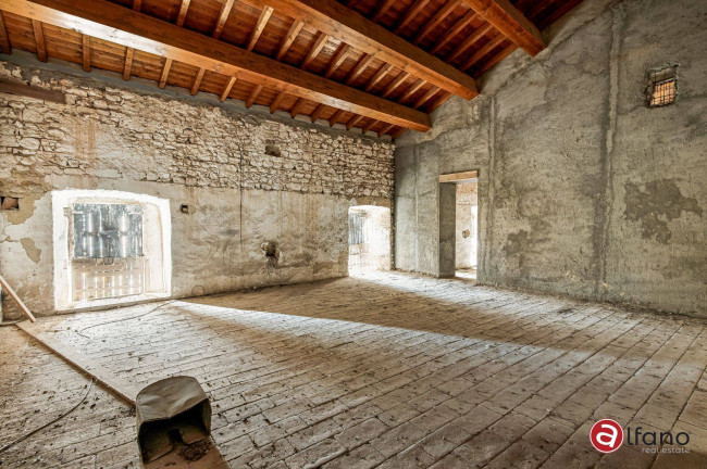 Palazzo storico in vendita a San Gemini