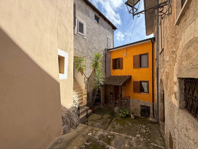 Abitazioni tipiche storiche in vendita a Roccasecca