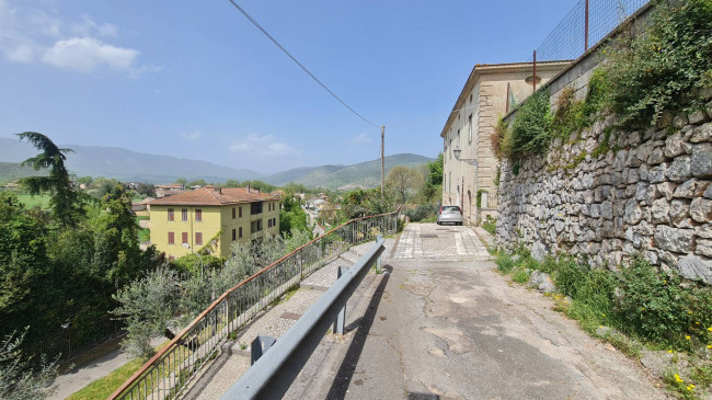 typical historical house for sale in Esperia