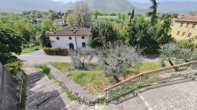 typical historical house for sale in Esperia