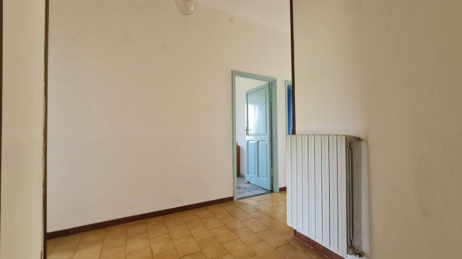 typical historical house for sale in Esperia