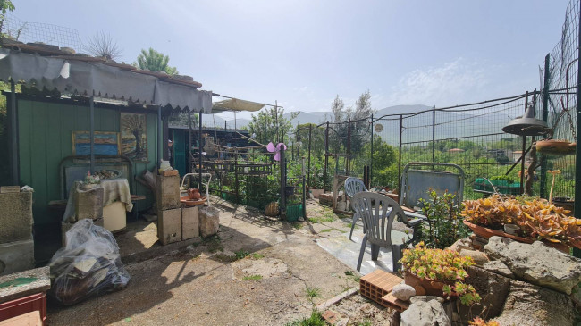 typical historical house for sale in Esperia