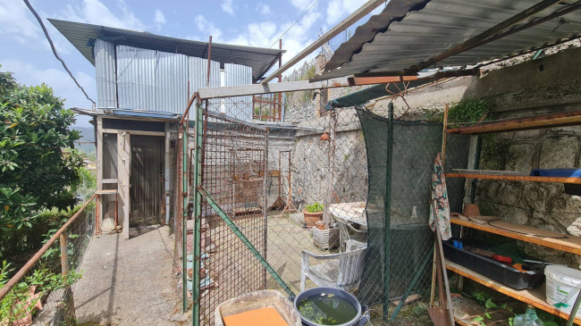 typical historical house for sale in Esperia