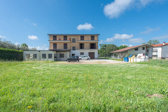 Palazzo intero stabile in vendita a Castrocielo
