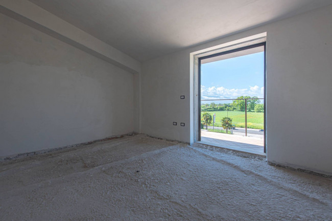 Palazzo intero stabile in vendita a Castrocielo