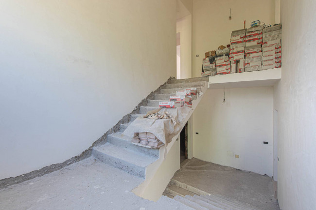 Palazzo intero stabile in vendita a Castrocielo