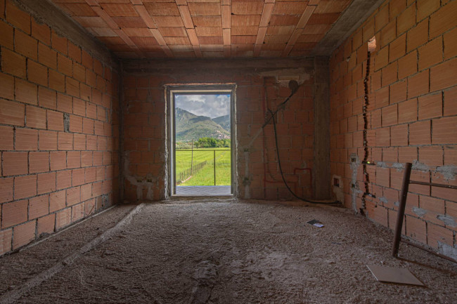 Palazzo intero stabile in vendita a Castrocielo