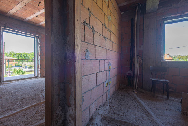Palazzo intero stabile in vendita a Castrocielo