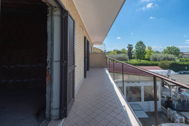 Palazzo intero stabile in vendita a Castrocielo