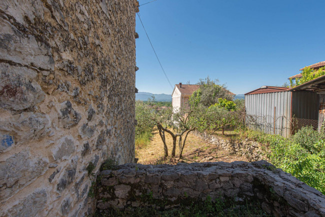 Palazzo storico in vendita a Colfelice
