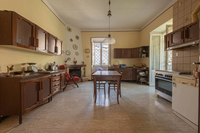 Palazzo storico in vendita a Colfelice