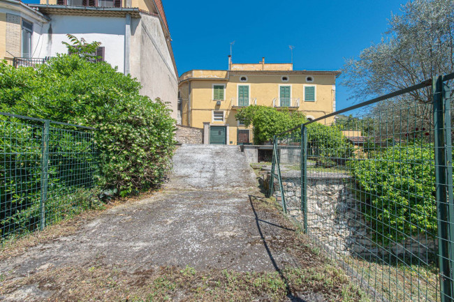 Palazzo storico in vendita a Colfelice