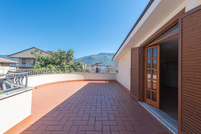 Villa for sale in Roccasecca