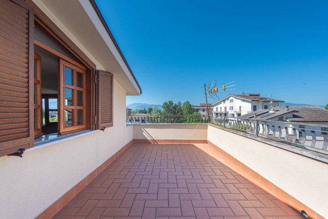 Villa for sale in Roccasecca