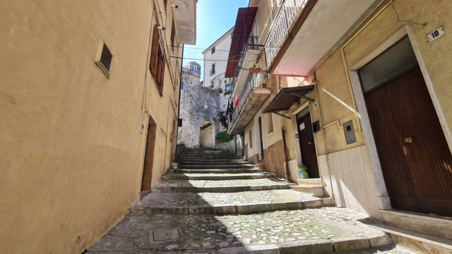 Abitazioni tipiche storiche in vendita a Itri