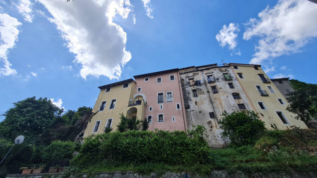 Abitazioni tipiche storiche in vendita a Itri