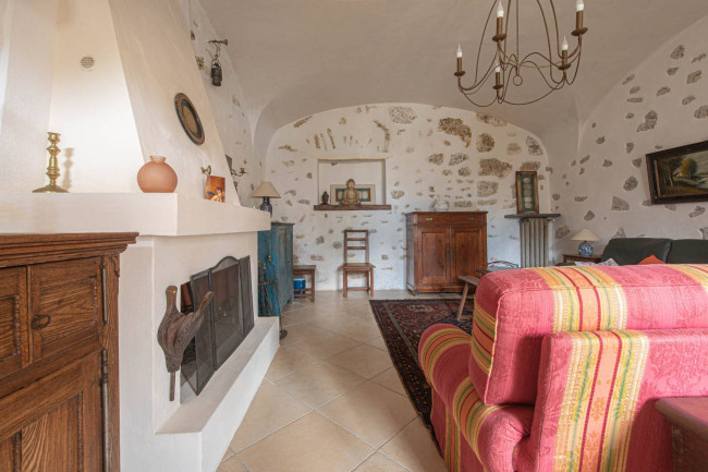 Palazzo storico in vendita a Colfelice