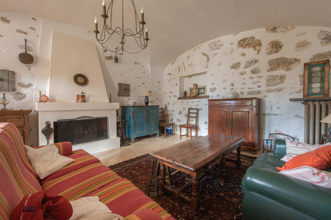 Palazzo storico in vendita a Colfelice