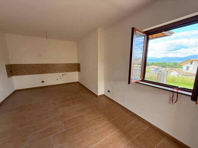 Appartamento in vendita a Colfelice