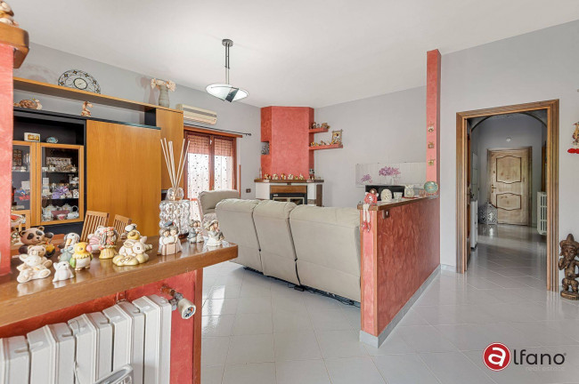 detached house for sale in Colfelice