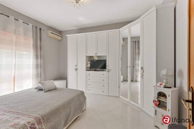 detached house for sale in Colfelice