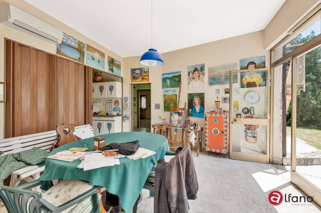 detached house for sale in Isola del Liri