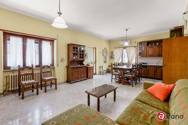 detached house for sale in Isola del Liri