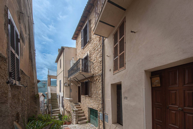 Palazzo storico in vendita a Prossedi