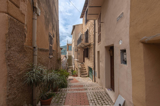 Palazzo storico in vendita a Prossedi
