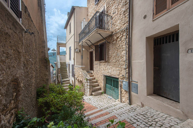 Palazzo storico in vendita a Prossedi