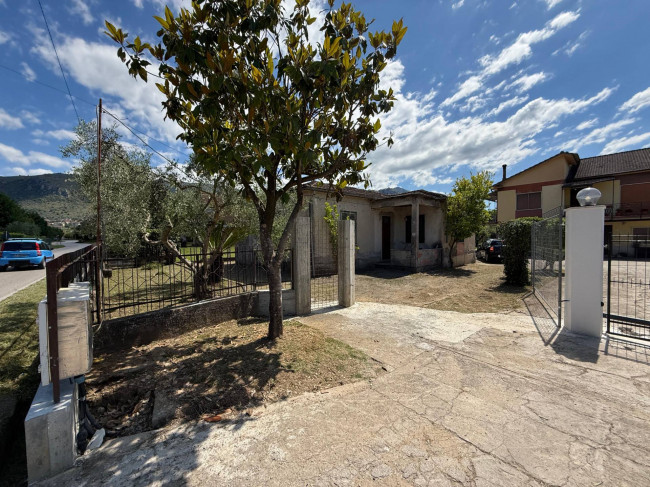 Casa indipendente in vendita a Roccasecca