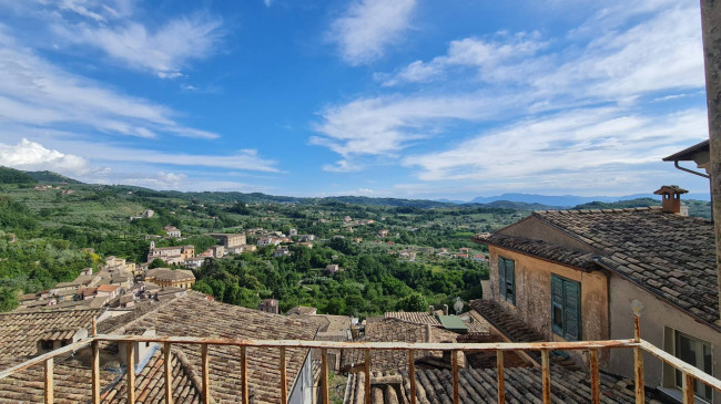 typical historical house for sale in Arpino