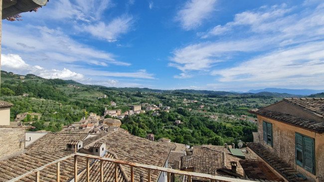 typical historical house for sale in Arpino