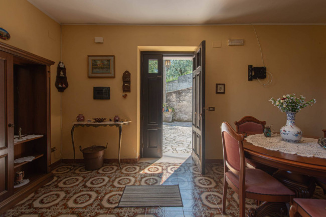 Casa indipendente in vendita a Fontana Liri