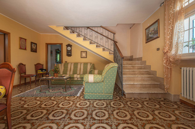 Casa indipendente in vendita a Fontana Liri