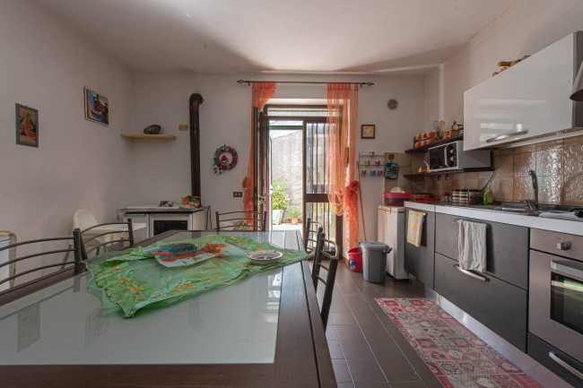 Casa indipendente in vendita a Fontana Liri